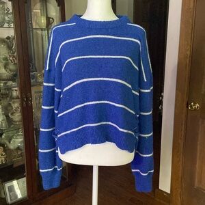 New condition size large sweater by SO.